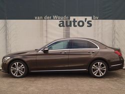 Braun Gebraucht 2015 Mercedes C250 Prestige Limousine | 15.723 € (Etwas zu teuer)
