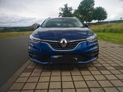 Blau Gebraucht 2020 Renault Mégane IV Kombi | 21.500 € (Teuer)