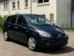 Schwarz Gebraucht 2009 Renault Scénic III Exception Van / Kleinbus | 2.350 €
