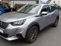 Artense silber Gebraucht 2021 Peugeot e-2008 Active SUV | 18.190 € (Guter Preis)