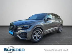 Siliziumgrau metallic Gebraucht 2021 VW Touareg R-line SUV | 44.950 € (Superpreis)