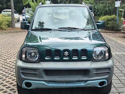 Grün Gebraucht 2009 Suzuki Jimny SUV | 4.400 €
