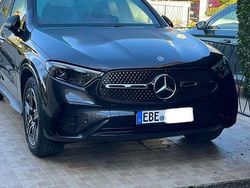 Grau Gebraucht 2025 Mercedes GLC220 AMG line SUV | 64.500 € (Etwas zu teuer)
