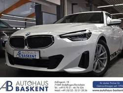 Weiß Gebraucht 2023 BMW 220 Sport Line Coupé | 34.890 € (Fairer Preis)