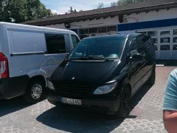 Schwarz Gebraucht 2011 Mercedes Viano Van / Kleinbus | 14.500 € (Superpreis)