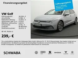 C2 mondsteingrau Gebraucht 2020 VW Golf VIII United Limousine | 18.190 € (Guter Preis)