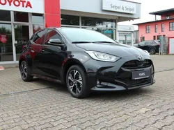 Schwarz Neu 2025 Toyota Yaris Hybrid Limousine | 26.832 € (Fairer Preis)