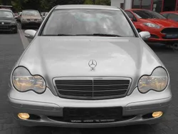 Silber Gebraucht 2003 Mercedes C200 Classic Limousine | 3.400 € (Fairer Preis)