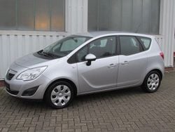 Silber Gebraucht 2012 Opel Meriva Edition Van / Kleinbus | 3.500 € (Superpreis)