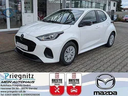 Lunar white Neu 2025 Mazda 2 Prime-Line Limousine | 22.390 € (Fairer Preis)