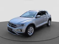 Pyritsilber Gebraucht 2024 VW T-Roc Style SUV | 30.540 € (Guter Preis)