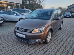 Braun Gebraucht 2013 VW Touran Life Van / Kleinbus | 8.750 € (Fairer Preis)