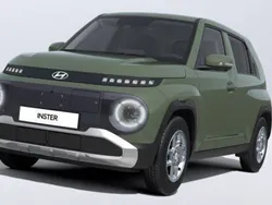 Grün Neu 2025 Hyundai Inster Trend Kleinwagen | 27.450 € (Teuer)