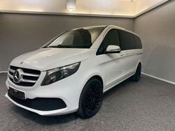 Weiß Gebraucht 2021 Mercedes V220 Van / Kleinbus | 31.699 € (Superpreis)