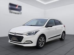 Weiß Gebraucht 2018 Hyundai i20 Passion Plus | 9.220 €