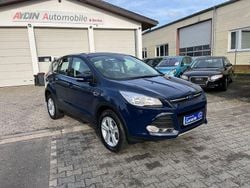 Blau Gebraucht 2016 Ford Kuga SYNC Edition SUV | 11.900 € (Guter Preis)