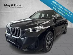 Black sapphire metallic Gebraucht 2025 BMW X1 M Sport SUV | 46.630 € (Guter Preis)