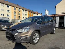 Braun Gebraucht 2012 Ford S-MAX Titanium Van / Kleinbus | 5.000 €