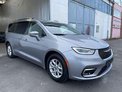 Grau Gebraucht 2021 Chrysler Pacifica Touring SUV | 26.900 € (Guter Preis)