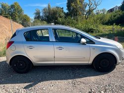 Silber Gebraucht 2006 Opel Corsa Kleinwagen | 2.300 € (Fairer Preis)