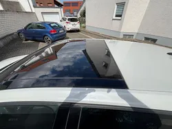 Weiß Gebraucht 2016 VW Golf VII Allstar Kleinwagen | 17.000 €