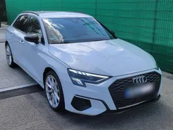 Weiß Gebraucht 2023 Audi A3 Sportback Ambiente Limousine | 30.900 € (Etwas zu teuer)
