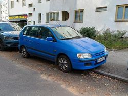 Blau Gebraucht 1999 Mitsubishi Space Star Top Kleinwagen | 1.179 €