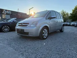 Grau Gebraucht 2006 Opel Meriva Van / Kleinbus | 750 € (Guter Preis)