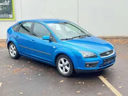 Blau Gebraucht 2006 Ford Focus Sport Limousine | 3.600 € (Fairer Preis)