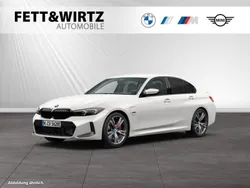 Weiß Gebraucht 2024 BMW 320e M Sport Limousine | 44.900 € (Teuer)