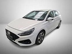 Weiß Gebraucht 2024 Hyundai i30 Style Limousine | 17.249 € (Guter Preis)