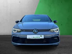Mondsteingrau Gebraucht 2023 VW Golf VIII R-line Limousine | 32.390 € (Fairer Preis)