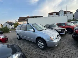 Silber Gebraucht 2007 Kia Carnival Van / Kleinbus | 6.000 €