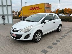 Weiß Gebraucht 2014 Opel Corsa Kleinwagen | 3.499 € (Guter Preis)
