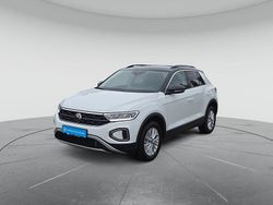 Pure white Gebraucht 2024 VW T-Roc Life SUV | 25.480 € (Fairer Preis)