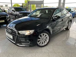 Mythosschwarz metallic Gebraucht 2019 Audi A3 Design Limousine | 22.890 € (Fairer Preis)