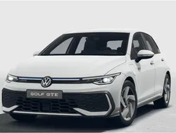 Weiß Neu 2025 VW Golf VIII GTE Limousine | 43.711 € (Fairer Preis)