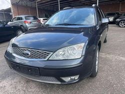 Grau Gebraucht 2006 Ford Mondeo Ghia Kombi | 2.299 € (Fairer Preis)
