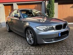 Grau Gebraucht 2010 BMW 118 Coupé Performance Coupé | 7.000 € (Fairer Preis)