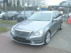 Silber Gebraucht 2012 Mercedes E220 AMG line Kombi | 10.990 € (Fairer Preis)