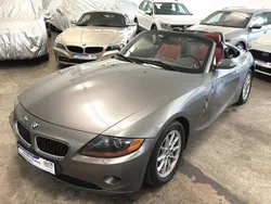 Grau Gebraucht 2003 BMW Z4 Sport Line Cabrio | 15.490 € (Teuer)