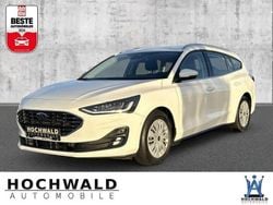 Weiß Gebraucht 2023 Ford Focus Titanium Limousine | 17.720 € (Guter Preis)