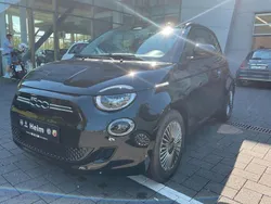 Schwarz Gebraucht 2023 Fiat 500e Icon Kleinwagen | 19.250 € (Teuer)