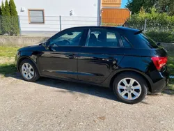 Schwarz Gebraucht 2014 Audi A1 Sportback Ambition Kleinwagen | 9.660 € (Guter Preis)