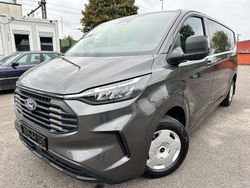 Magneticgrau (metallic) Gebraucht 2024 Ford Transit Custom Trend Van / Kleinbus | 29.990 € (Guter Preis)