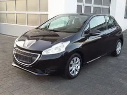 Schwarz Gebraucht 2014 Peugeot 208 Access Kleinwagen | 4.690 € (Fairer Preis)