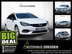 Schneeweiss Gebraucht 2021 Opel Astra Kombi | 16.490 € (Fairer Preis)