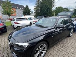 Schwarz Gebraucht 2012 BMW 316 M Sport Kombi | 13.888 €