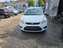 Frozen white Gebraucht 2008 Ford Focus Style Kombi | 2.750 € (Fairer Preis)