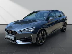 Grau Gebraucht 2023 Cupra Leon Kombi | 28.890 € (Guter Preis)